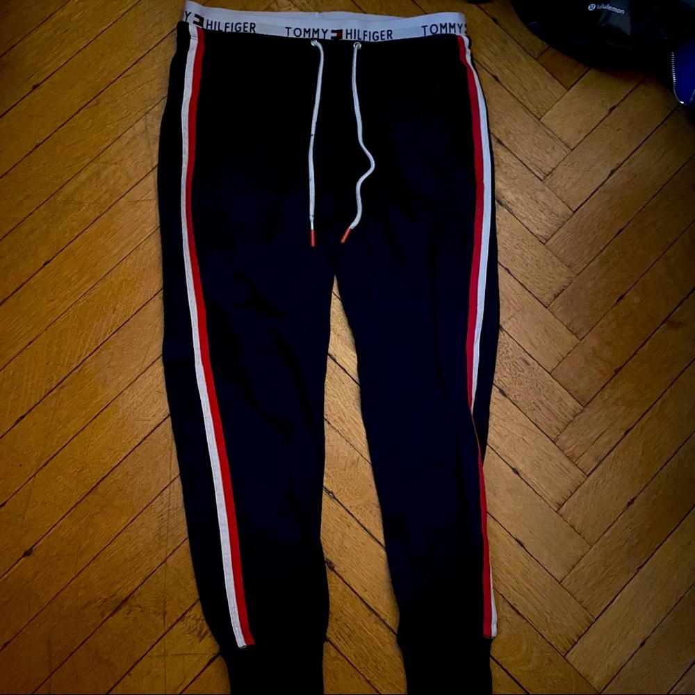 💙TOMMY HILFIGER SWEATPANTS💙